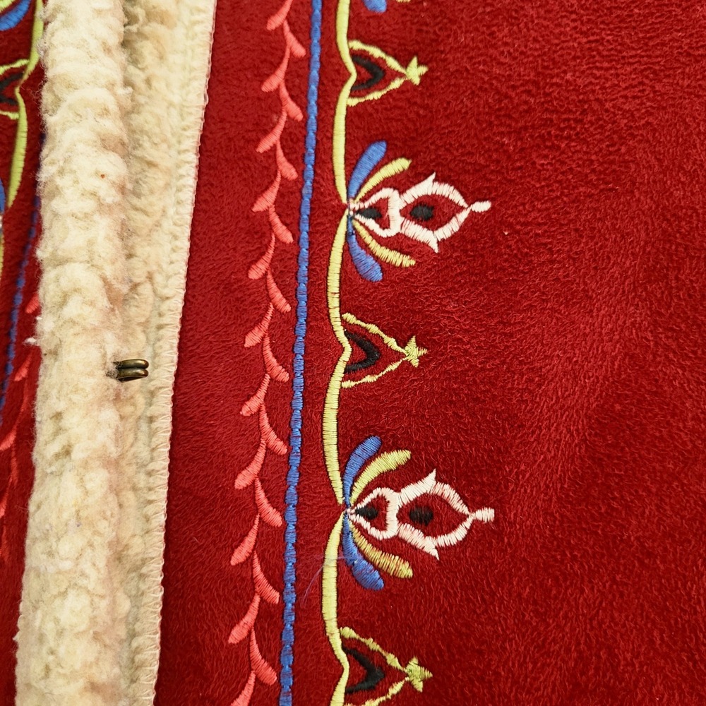 Vintage Red Embroidered Sherpa Vest Boho Hippie Festival Size XL - Picture 11 of 16